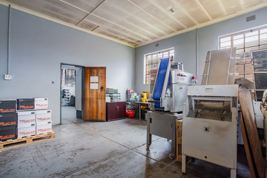 Commercial Property for Sale in Paarl North Western Cape